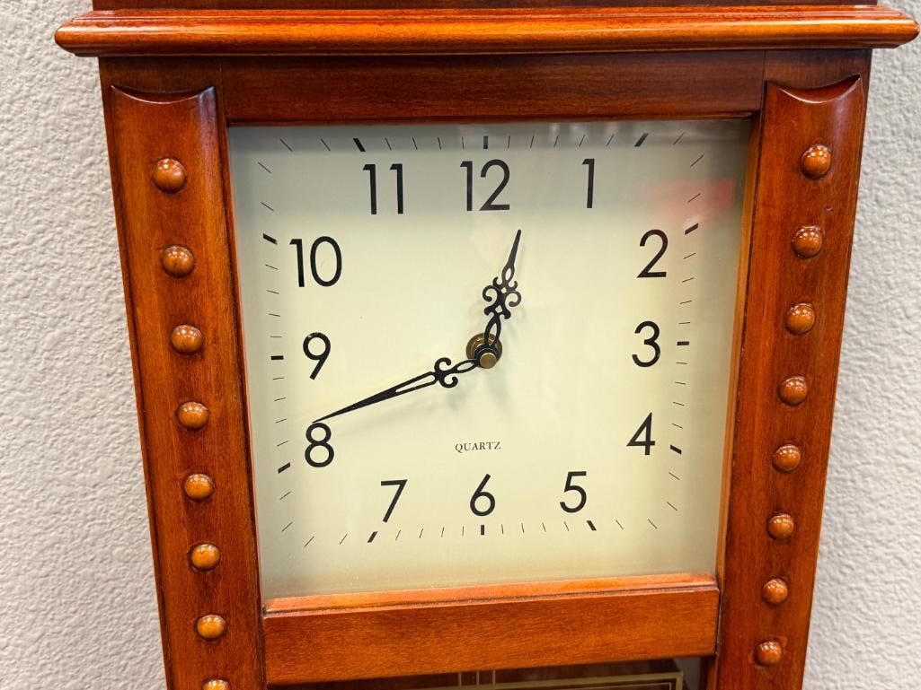 MAPLE GRAIN BATTERY OPERATED PENDULUM CLOCK - 2