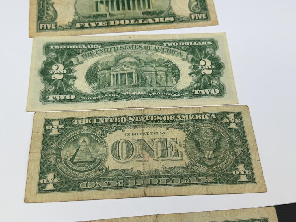 $10 FACE VALU EIN COLLECTIBLES U.S. CURRENCY INCLUDING TWO $1 SILVER CERTIFICATE STAR NOTES - 14