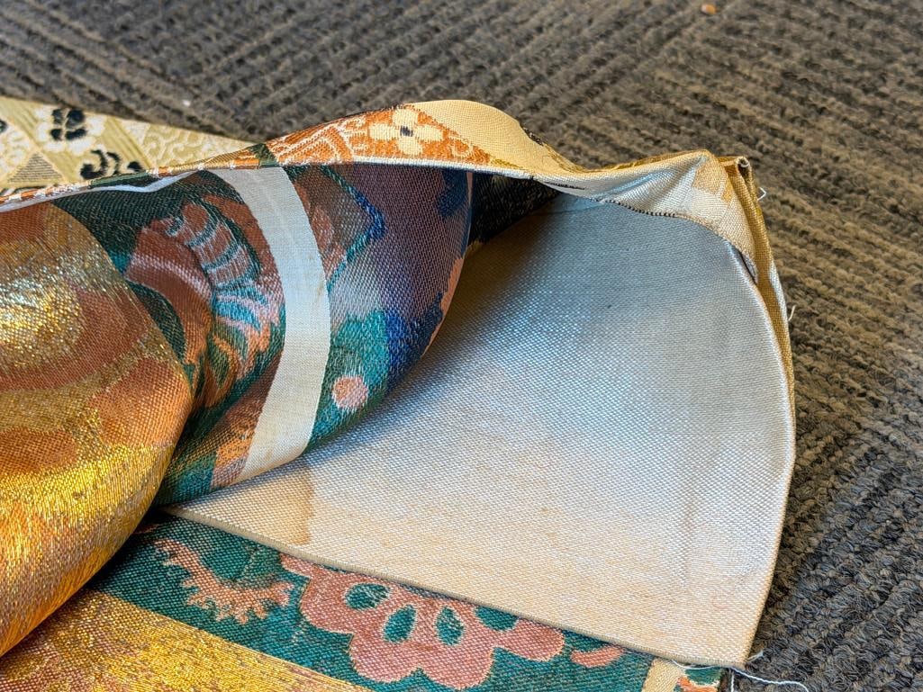 20TH CENTURY CHINESE SILK EMBROIDERED EXTRA LONG PANEL - 10
