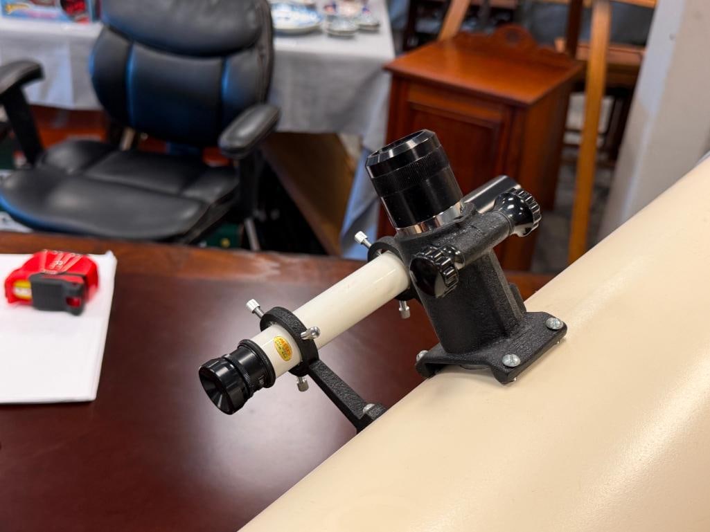VINTAGE CLEVELAND ASTRONOMICS CO. TELESCOPE LATE 20TH CENTURY - 8