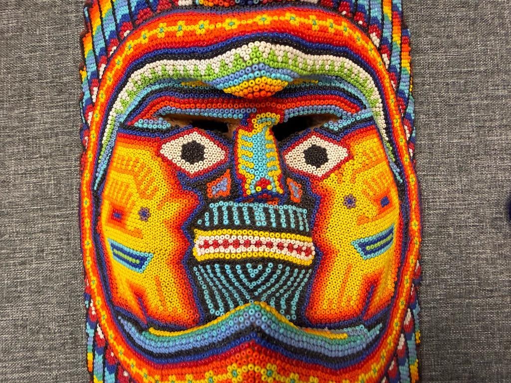 VINTAGE HAND BEADED HUICHOL MEXICAN FOLK ART MASK AND TURLTE VIBRANT GEOMETRIC DESIGN - 8