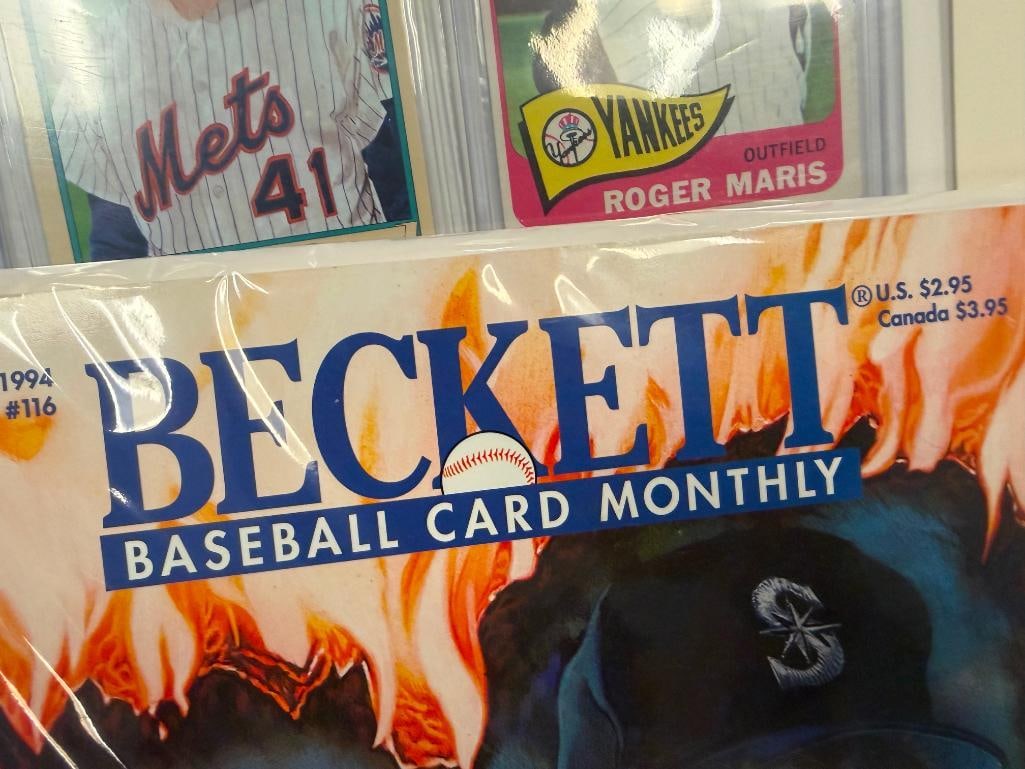 1990'S BECKET MONTHLY SPORT MAGAZINES AND SIX PLAYER CARDS - 18