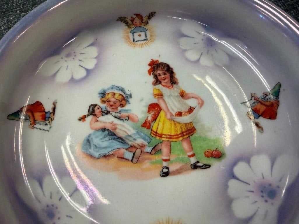 FIVE VINTAGE BABY BOWLS / PLATES INCLUDES LIMOGES BABY WARMING PLATE AND TWO HOLMES & EDWARDS PLA... - 7
