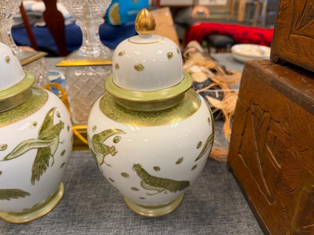 PAIR OF SADEK PORCELAIN HAND PAINTED GINGER JARS FEATURING GREEN FIGHTING PEACOCK DESIGNS - 9