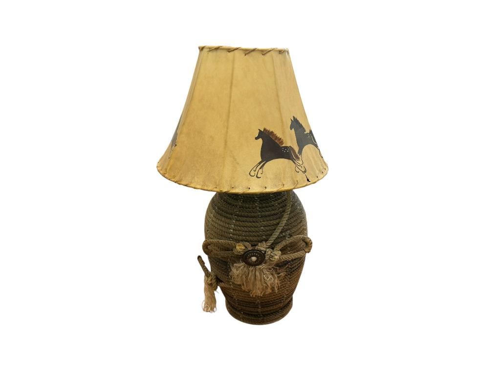 UNIQUE WESTERN RANCH MOTIF COILED ROPE TABLE LAMP WITH COWHIDE SHADE FEATURING HAND PAINTED HORSES: LARIAT ROPE WRAPPED AROUND BASE, TESTED + 25 1/2" H