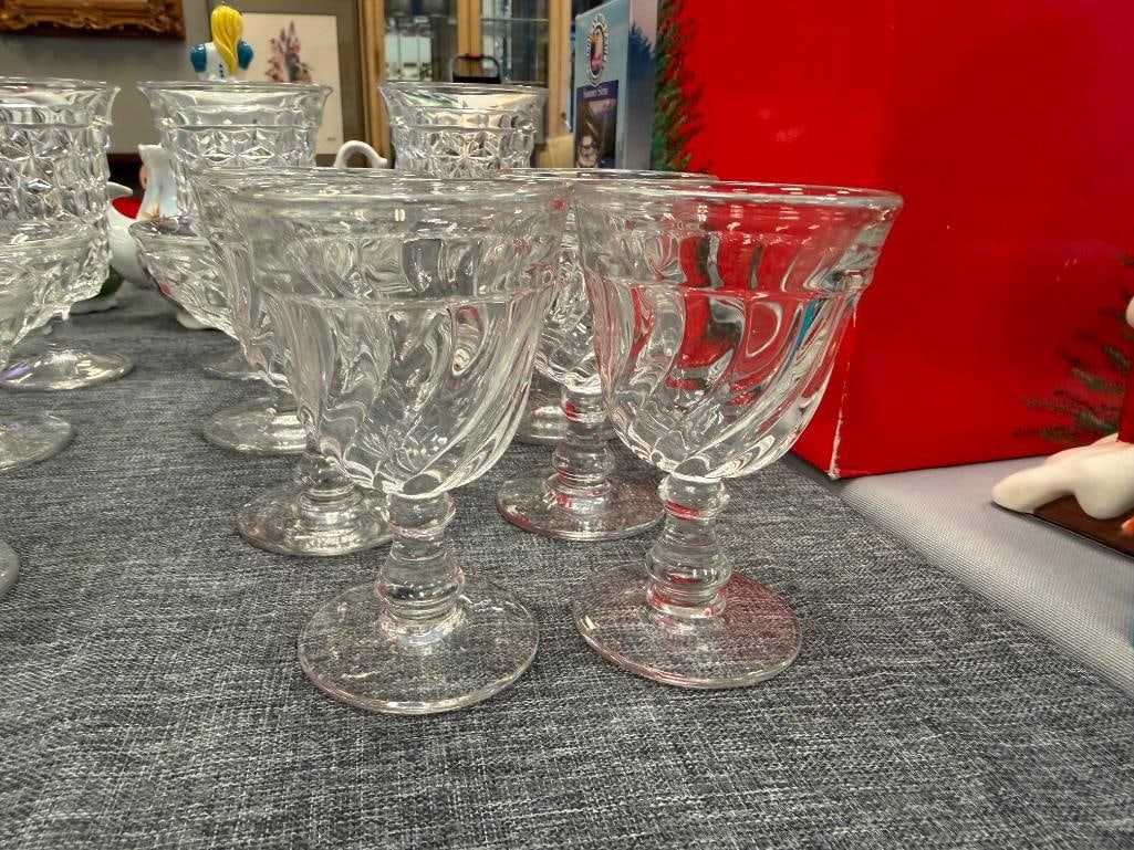 ASSORTED GLASSWARE INCLUDING SET OF SIX FOSTORIA AMERICAN PATTERN FOOTED DESERT BOWLS - 3
