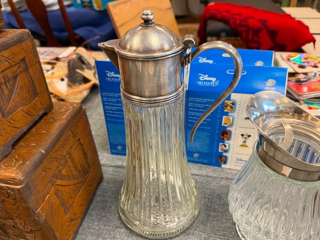 VINTAGE ITALIAN MADE GLASS WATER PITCHER AND WINE CLARET / ICED TEA CARAFE - 8