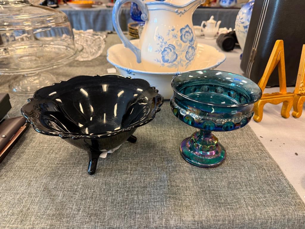 ART DECO MOUNT PLEASANT BLACK AMETHYST THREE FOOTED BOWL AND CARNIVAL GLASS KINGS CROWN GOBLET - 2