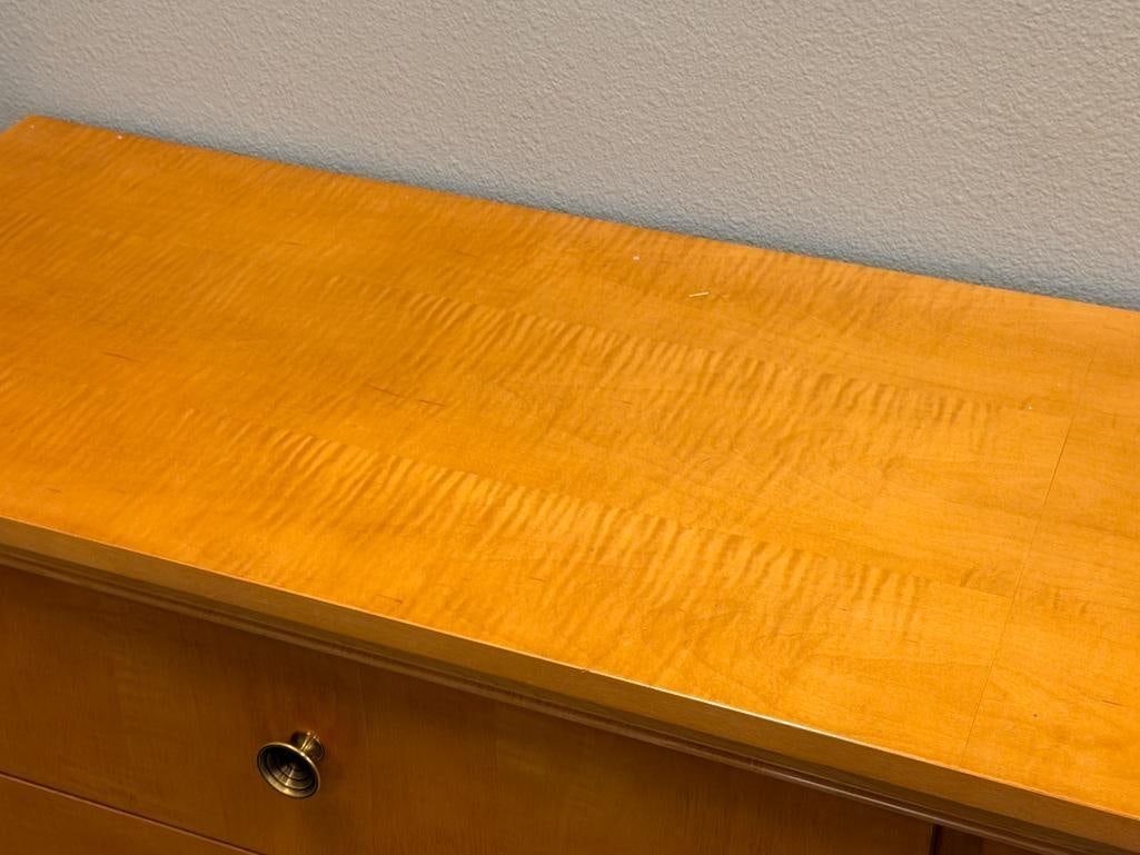 DREXEL HERITAGE MAPLE SIX DRAWER DRESSER - 3