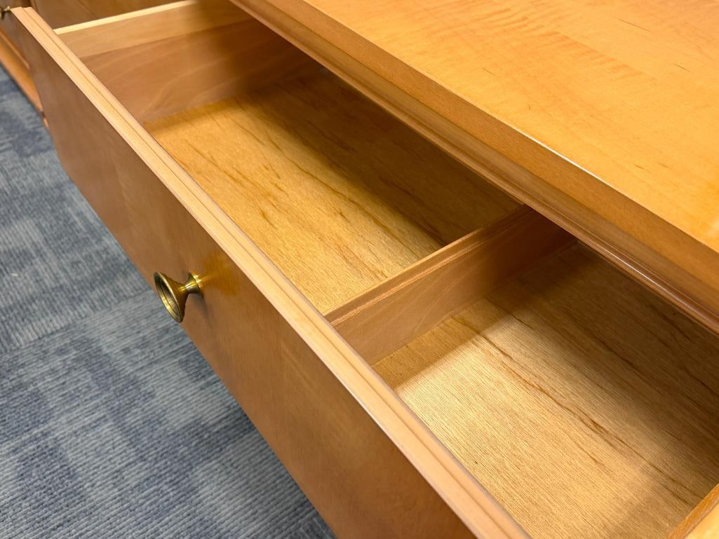 DREXEL HERITAGE MAPLE SIX DRAWER DRESSER - 9