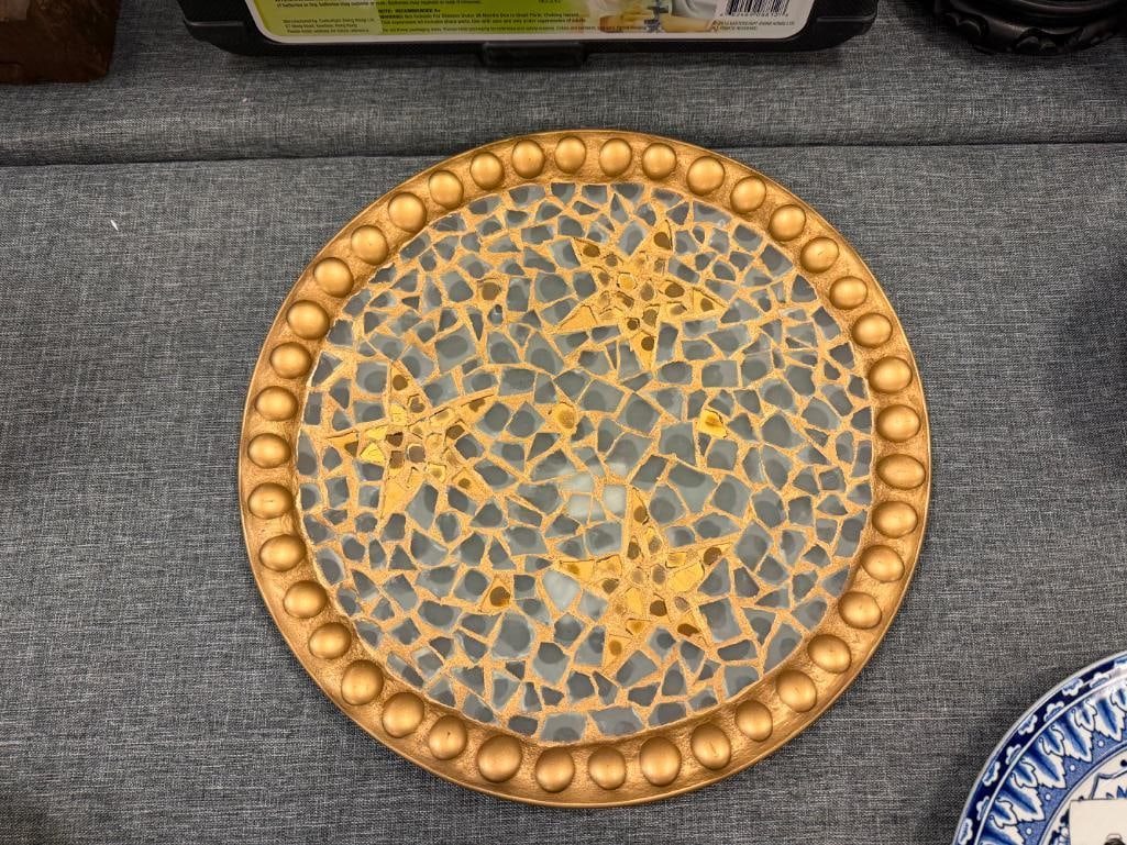 PIER 1 MOSAIC FROSTED GLASS CHARGER AND VOTIVE HOLDER WITH GILT ACCENTS AND STAR DESIGN - 7