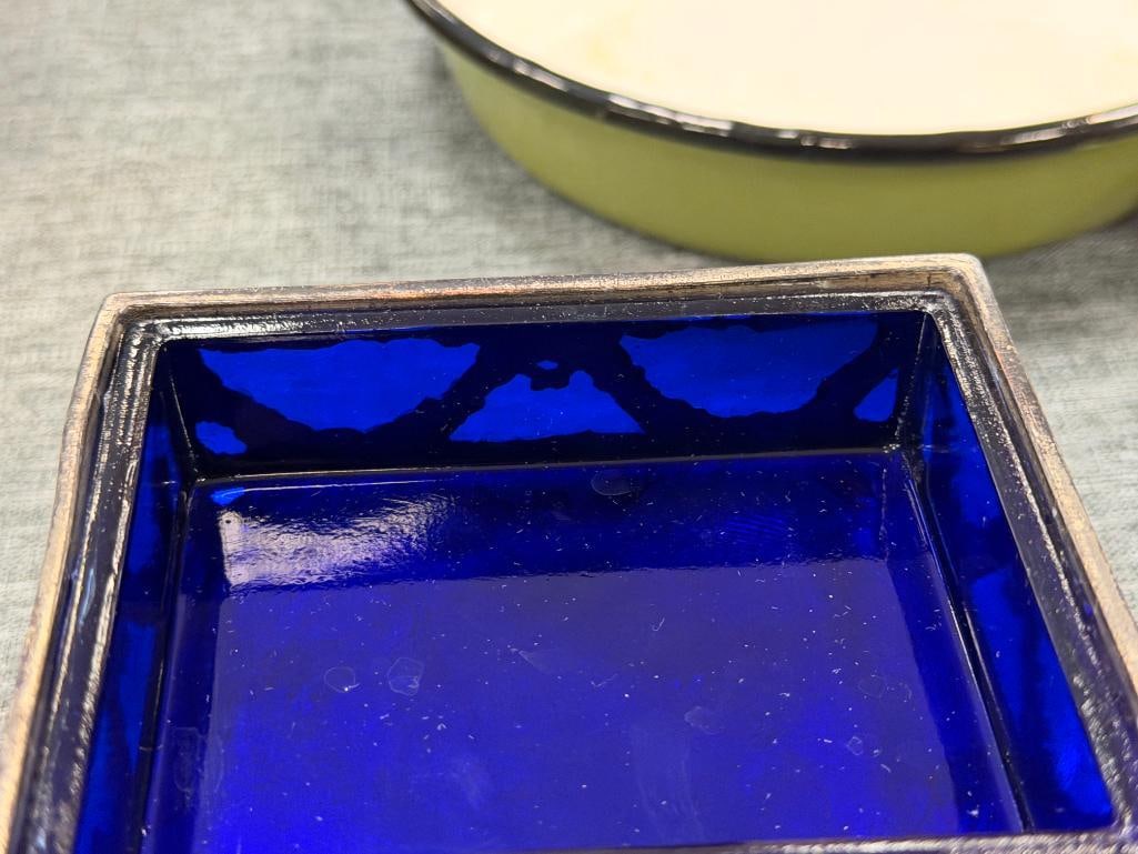 ORNATE SILVER FINISH METAL FLORAL DECORATED TRINKET BOX WITH COBALT BLUE GLASS LINER MADE IN JAPAN - 6