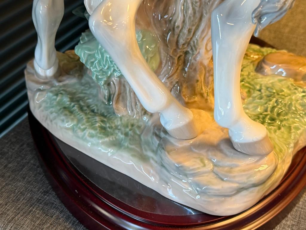 LARGE LLADRO PORCELAIN STATUE FREE AS THE WIND NO. 01860 LIMITED EDITION JOSE LUIS ALVAREZ SCULPTOR - 11