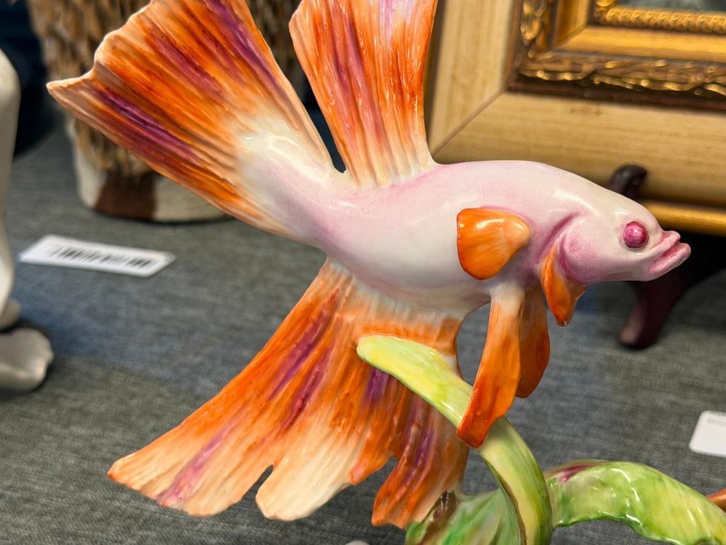VINTAGE ROSENTHAL FIGHTING FISH (KAMPFENDE FISCHE) PORCELAIN FIGURINE DESIGNED BY FRITZ HEIDENREICH - 7