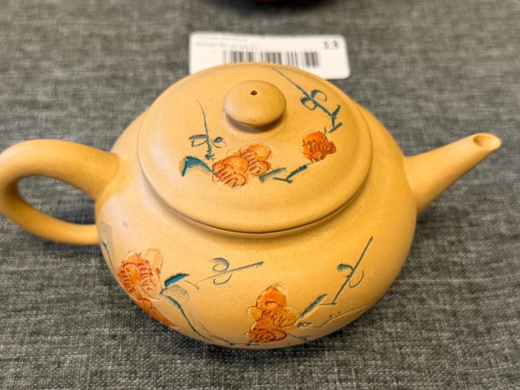 20TH CENTURY YIXING ZISHA CLAY TEAPOT WITH CALLIGRAPHY AND FLORAL DESIGN - 2