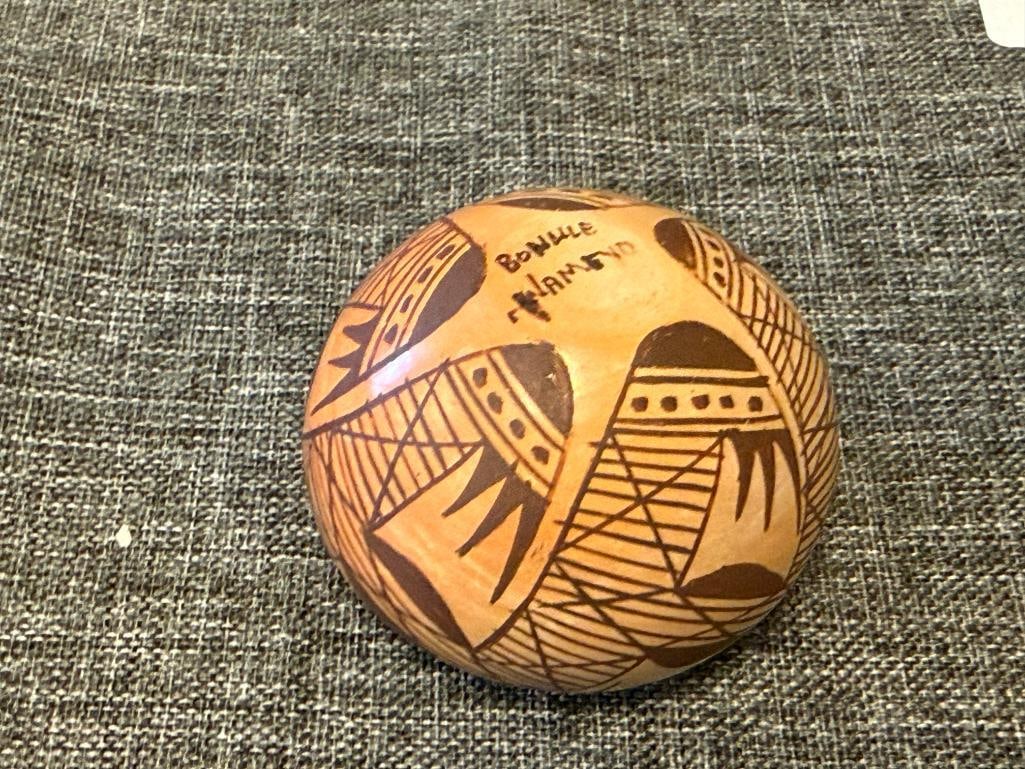 20TH CENTURY HAND MADE NAMPEYO HOPI-TEWA NATIVE AMERICAN POTTERY MINIATURE POT - 4