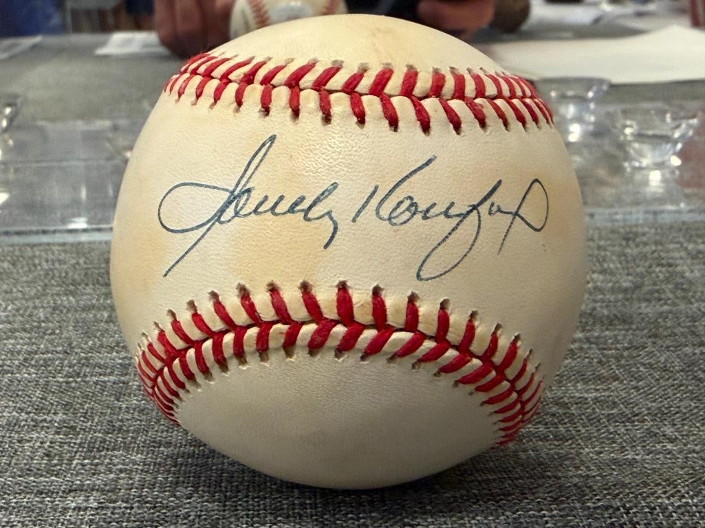 HALL OF FAMER SANDY KOUFAX AUTOGRAPHED BASEBALL AUTHENTICATED BY JSA WITH CERTIFICATE - 2