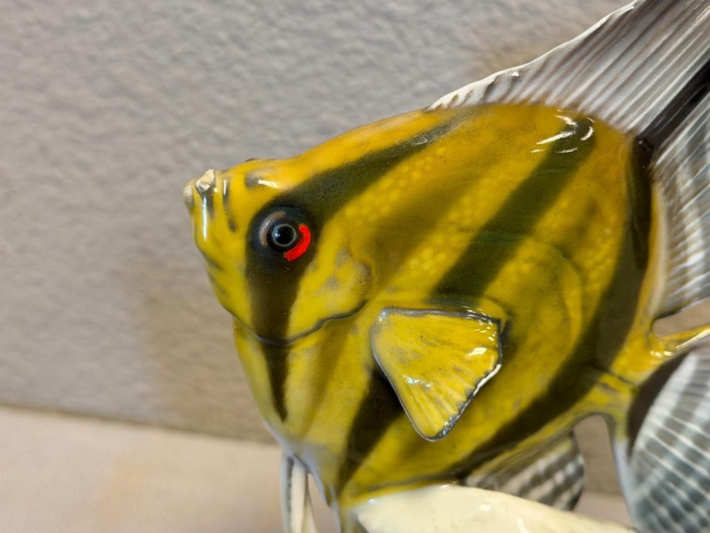 20TH CENTURY ROSENTHAL NETTER SCALARE ANGEL FISH PORCELAIN FIGURINE DESIGNED BY FRITZ HEIDENREICH - 7