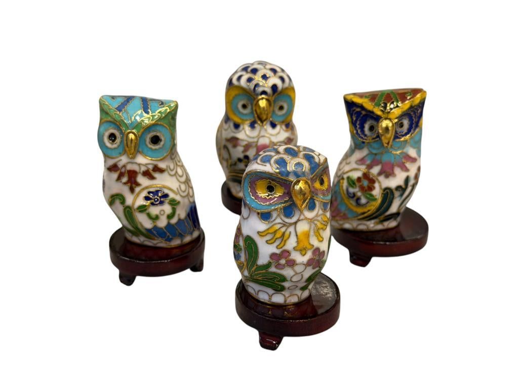 SET OF FOUR CHINESE CLOISONNE ENAMELED OWL FIGURES WITH LACQUERED WOODEN STANDS (1 of 8)