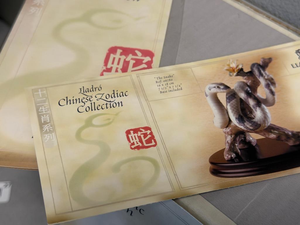 LLADRO ZODIAC COLLECTION FINE PORCELAIN FIGURE THE SNAKE NO. 01006780 DESIGNED BY JOAN CODERCH 2001 - 12