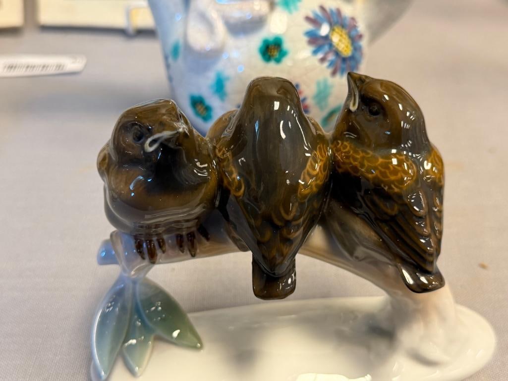 VINTAGE ROSENTHAL PORCELAIN FIGURINE OF THREE PERCHED SPARROWS DESIGNED BY KARL HIMMELSTOSS - 2
