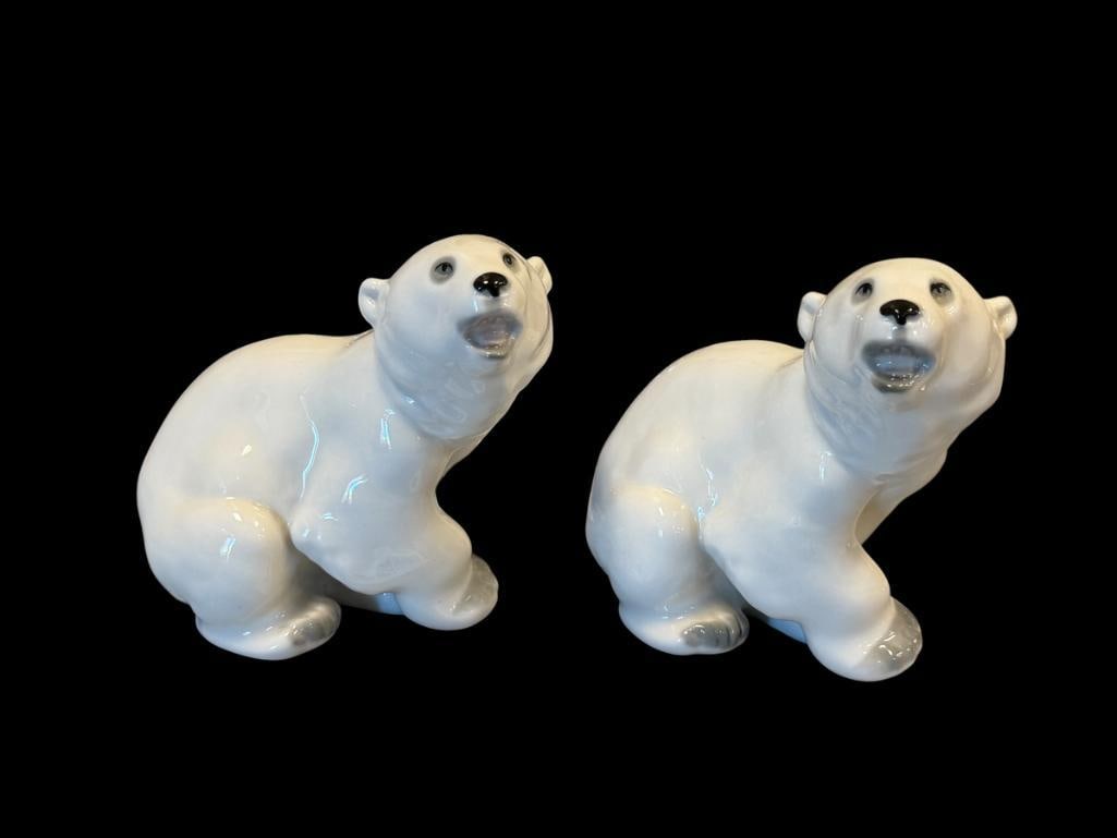 VINTAGE LOMONOSOV LFZ PORCELAIN POLAR BEAR FIGURINES MADE IN THE USSR: PAIR OF WHITE GLAZED POLAR BEAR FIGURINES MADE IN USSR, BOTH MARKED ON THE BOTTOM, NO CHIPS OR DAMAGE 4 5/8" H
