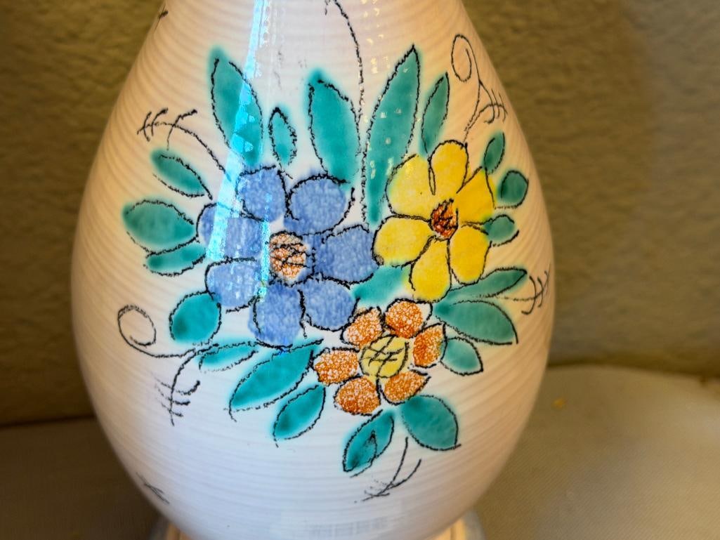 20TH CENTURY WAECHTERSBACH GERMAN MADE POTTERY TALL FLUTED BUD VASE - 3