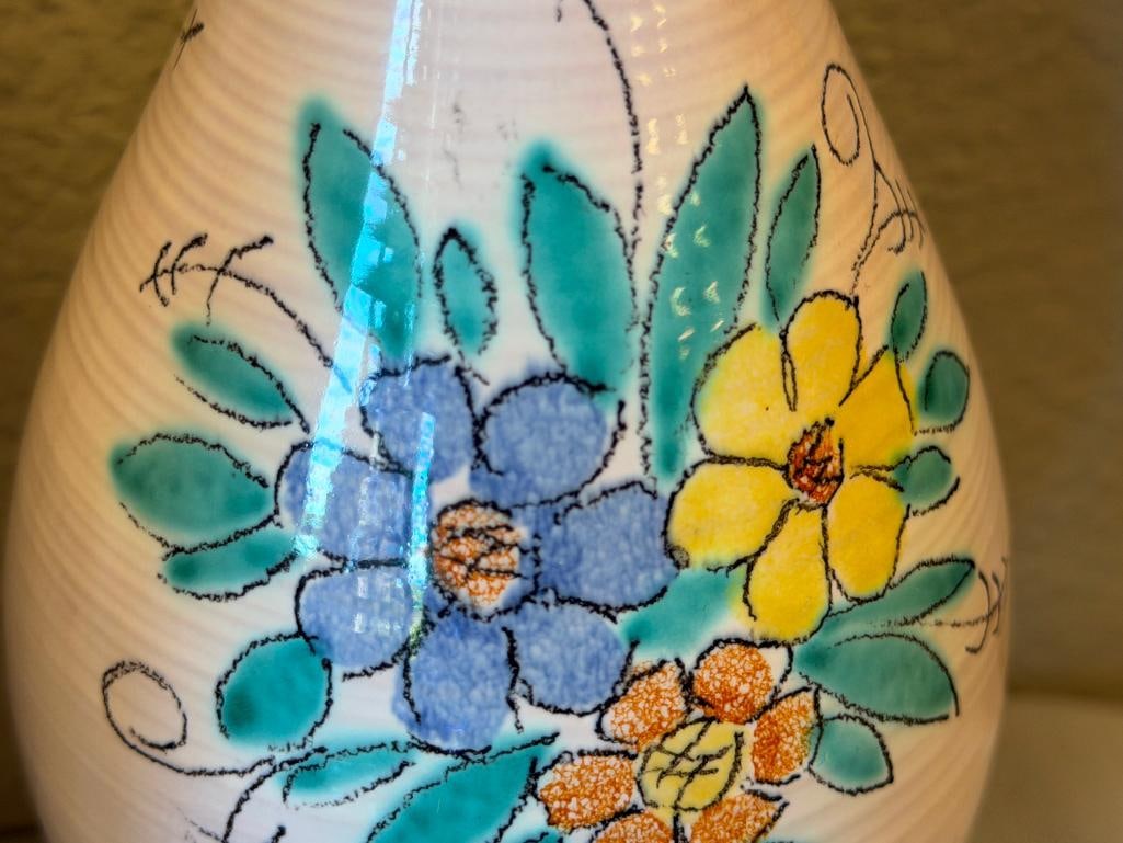 20TH CENTURY WAECHTERSBACH GERMAN MADE POTTERY TALL FLUTED BUD VASE - 4