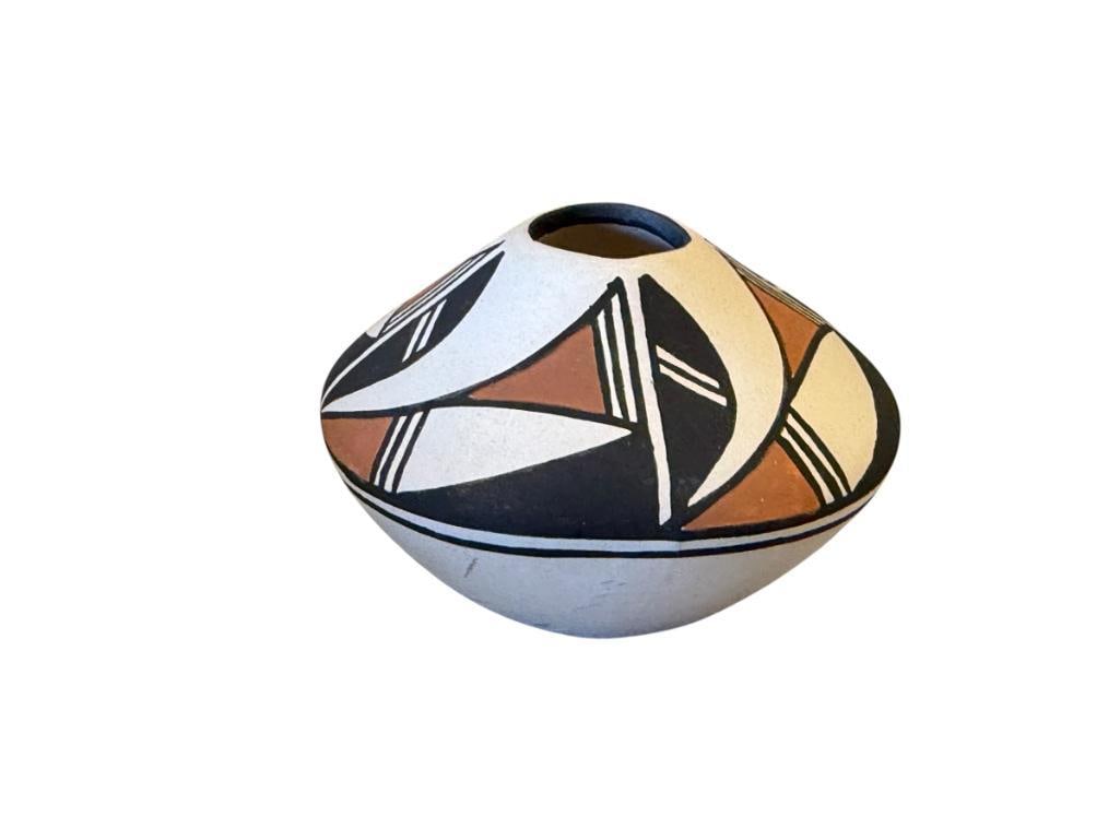 ACOMA NEW MEXICO MINIATURE POTTERY SEED POT SIGNED WITH GEOMETRIC DESIGN: ANASAZI STYLED GEOMETRIC DESIGN, SIGNED ON THE BOTTOM BY THE ARTISTS, NO DAMAGE OR REPAIRS 2 5/8" ROUND
