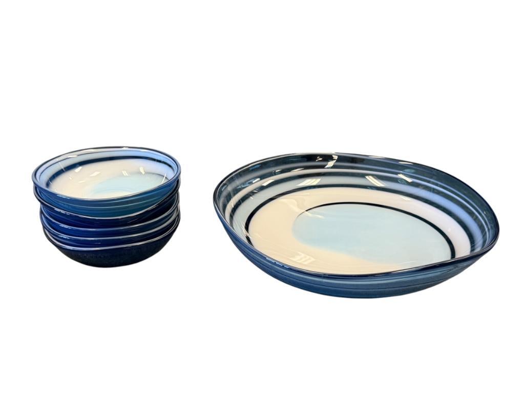 BLUE AND WHITE CASED HAND BLOWN ART GLASS SALAD BOWL SERVER WITH FIVE INDIVIDUAL BOWLS (1 of 8)
