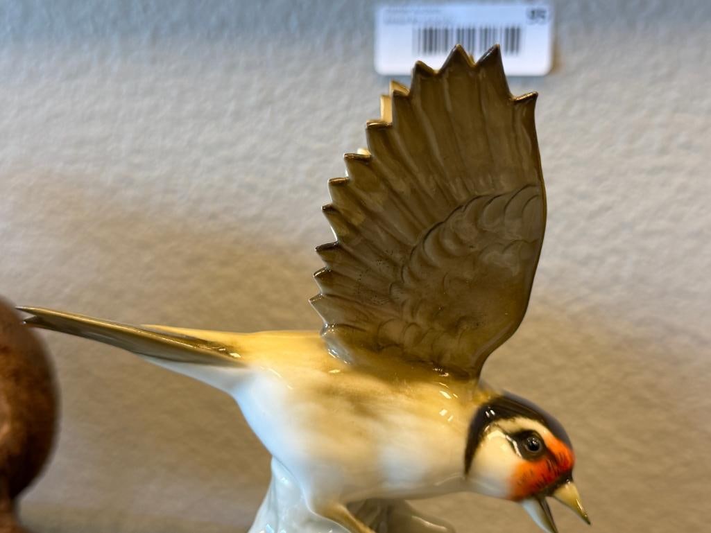 VINTAGE HUTSCHENREUTHER GERMAN PORCELAIN BIRD FIGURE DESINGED BY KARL TUTTER - 9