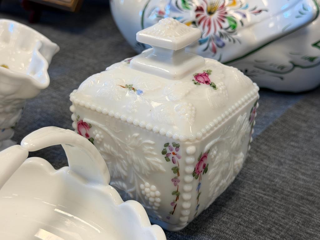 VINTAGE WESTMORE GLASS CO HAND PAINTED MILK GLASS BASKET, COVERD JAR AND RUFFLED RIM BOWL - 4