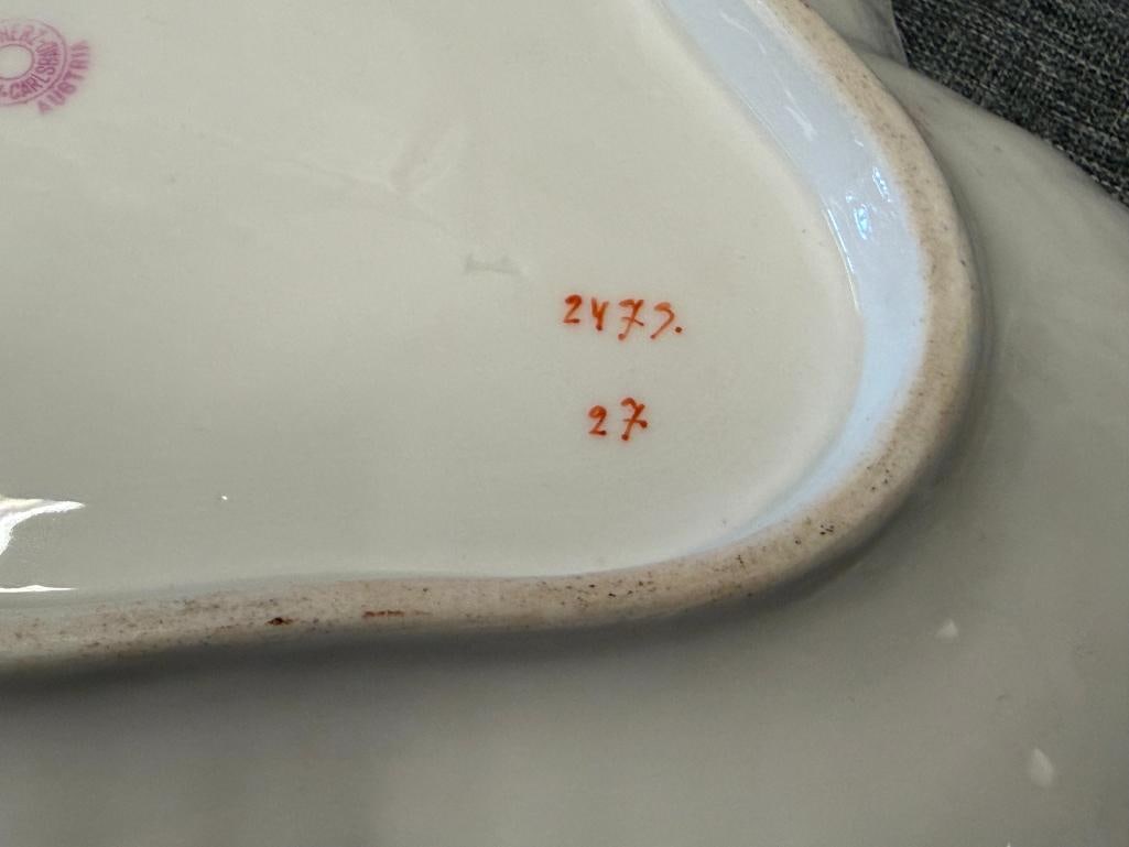 MARK & GUTHERZ CARLSBAD 20TH CENTURY PORCELAIN SERVING PLATTER WITH FLORAL AND GILT ACCENT DESIGN - 7