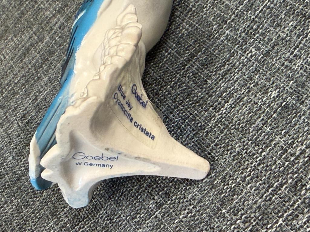 GOEBEL BISQUE PORCELAIN SONG THRUSH BIRD CV115 AND GOEBEL BLUE JAY ON SUNFLOWER 38527 - 14