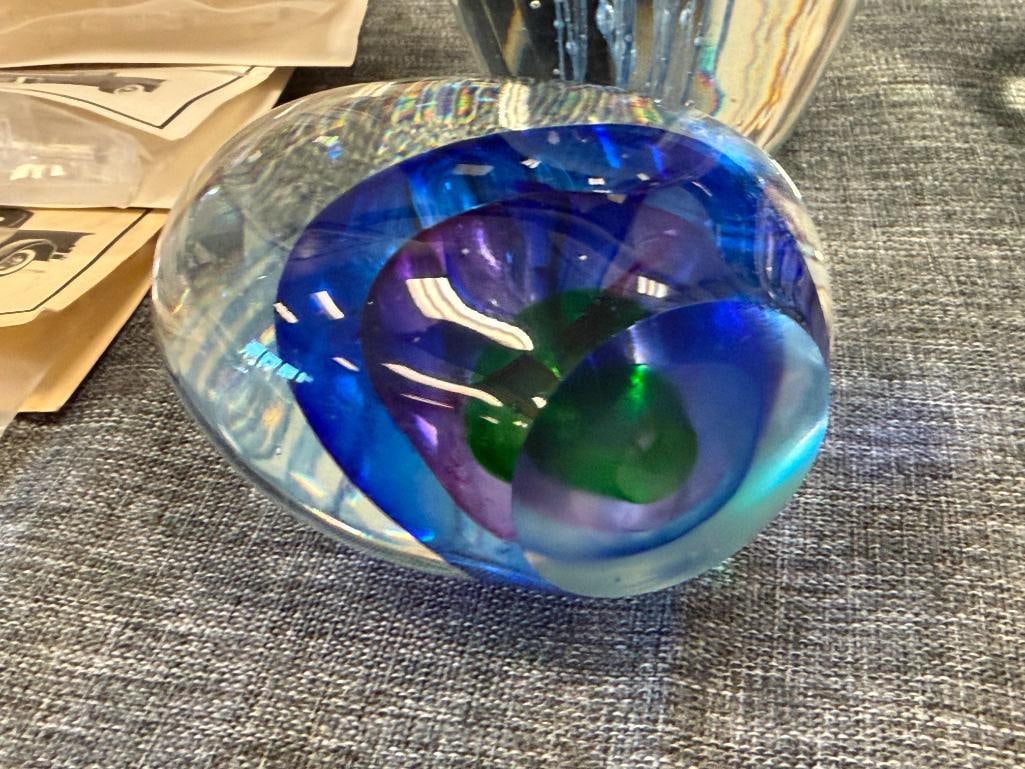 FOUR HAND BLOWN ART GLASS PAPERWEIGHTS, BUBBLE CENTER, JELLY FISH, BUBBLED, AND IRIDESCENT - 4