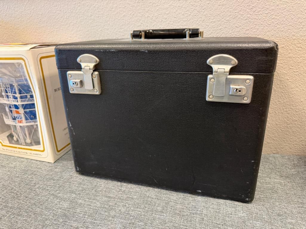 VINTAGE SINGER FEATHERWEIGHT PORTABLE SEWING MACHINE CAT. 3-120 SERIAL AL184383 SIMANCO USA - 10