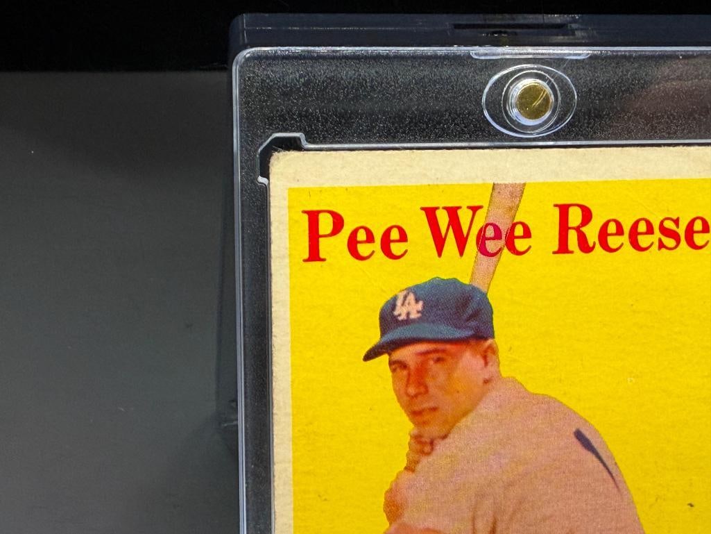 1958 TOPPS #375 PEE WEE REESE BASEBALL CARD - 3