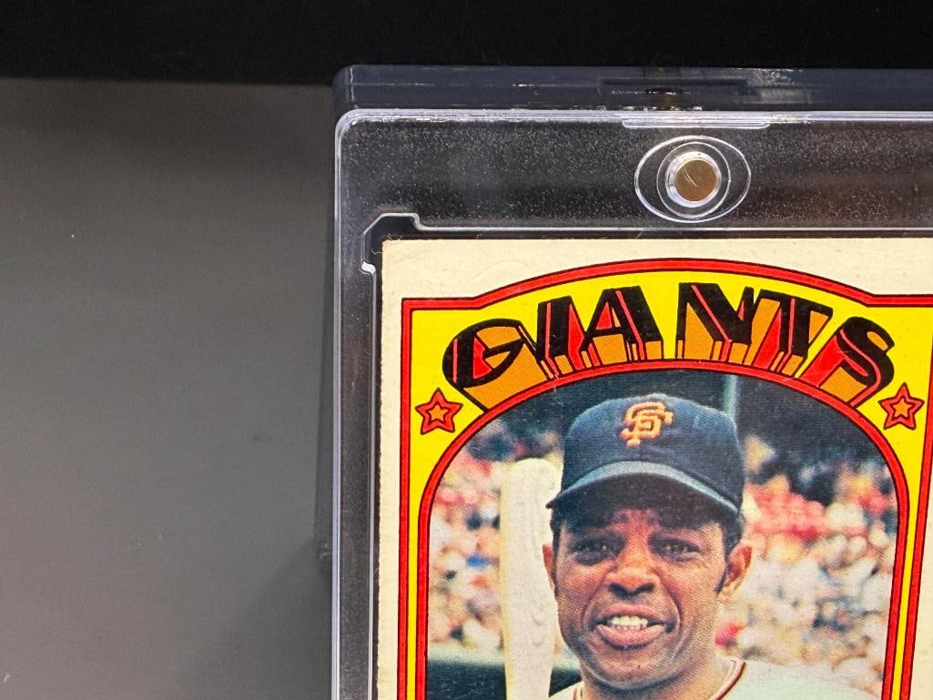 1972 TOPPS #49 WILLIE MAYS BASEBALL CARD - 5