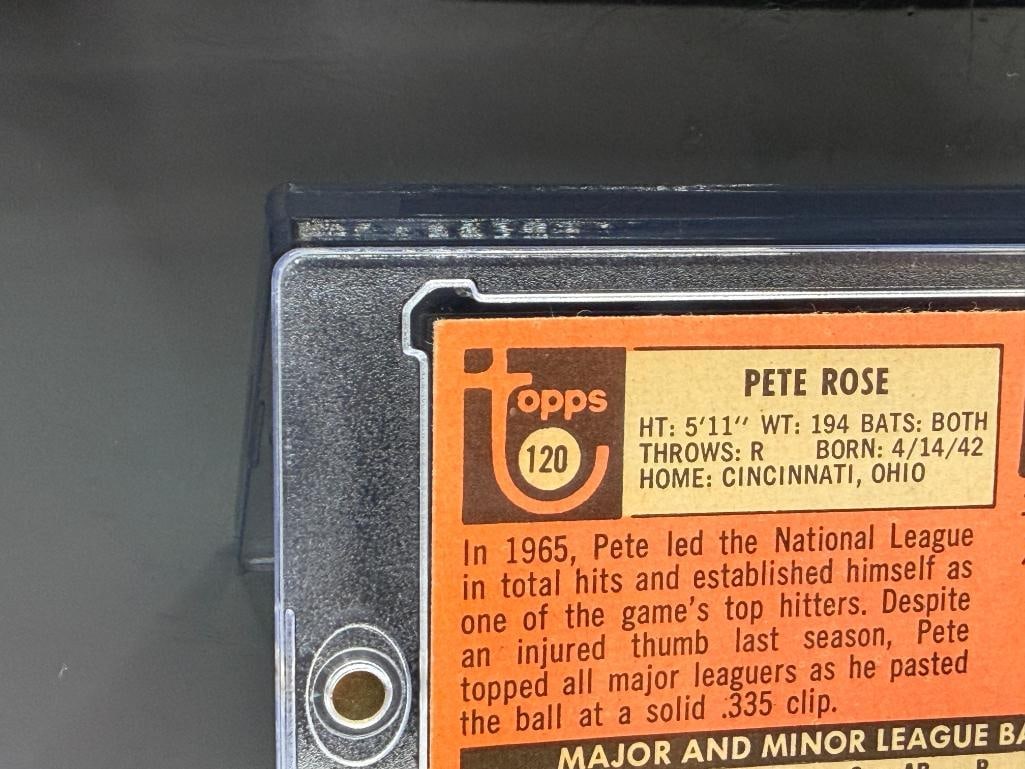 1969 TOPPS #120 PETE ROSE BASEBALL CARD - 9