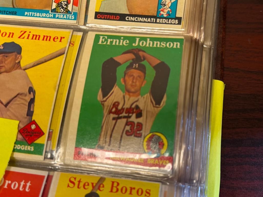1958 TOPPS BASEBALL CARD SET FEATURING HALL OF FAMERS AND ROOKIE CARDS - 10