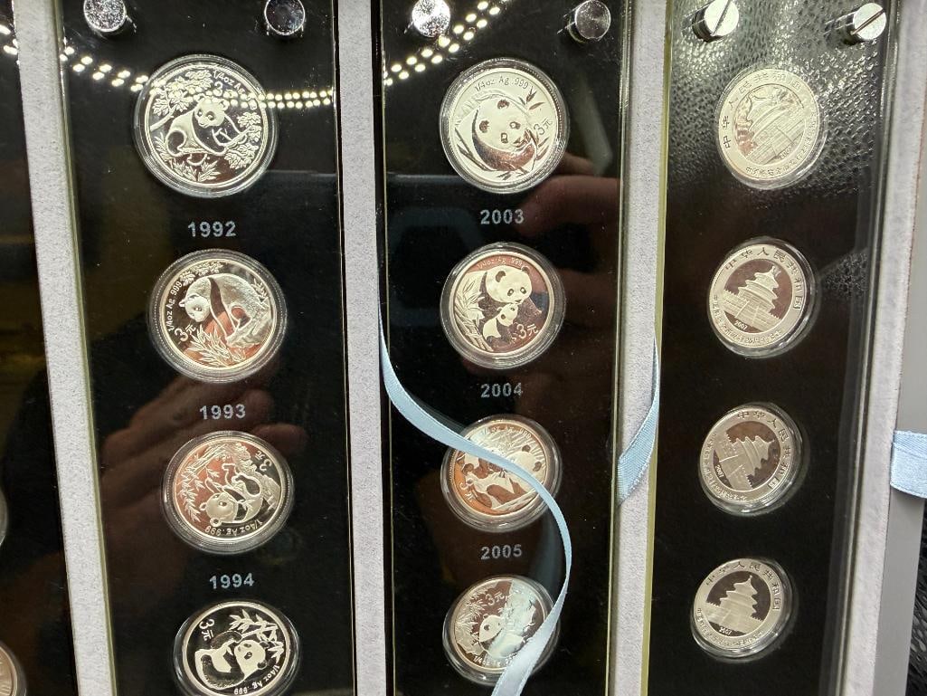 2007 ISSUE COMMEMORATIVE SILVER COIN SET OF THE 25TH ANNIVERSARY OF THE ISSUANCE CHINESE PANDA - 5