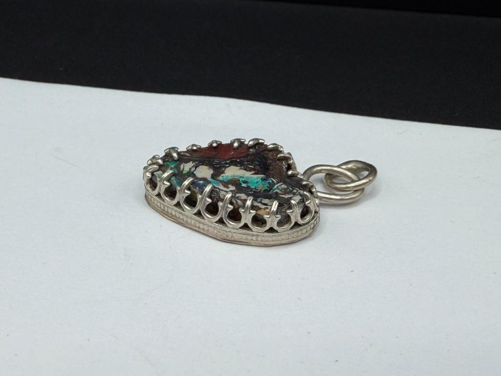 VINTAGE HANDMADE STERLING SILVER OPAL SPECIMEN PENDANT SIGNED BY ARTIST - 3