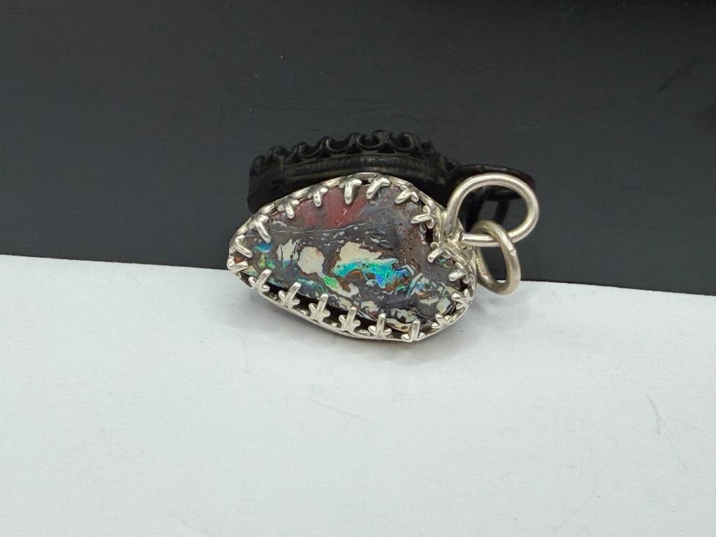 VINTAGE HANDMADE STERLING SILVER OPAL SPECIMEN PENDANT SIGNED BY ARTIST - 4