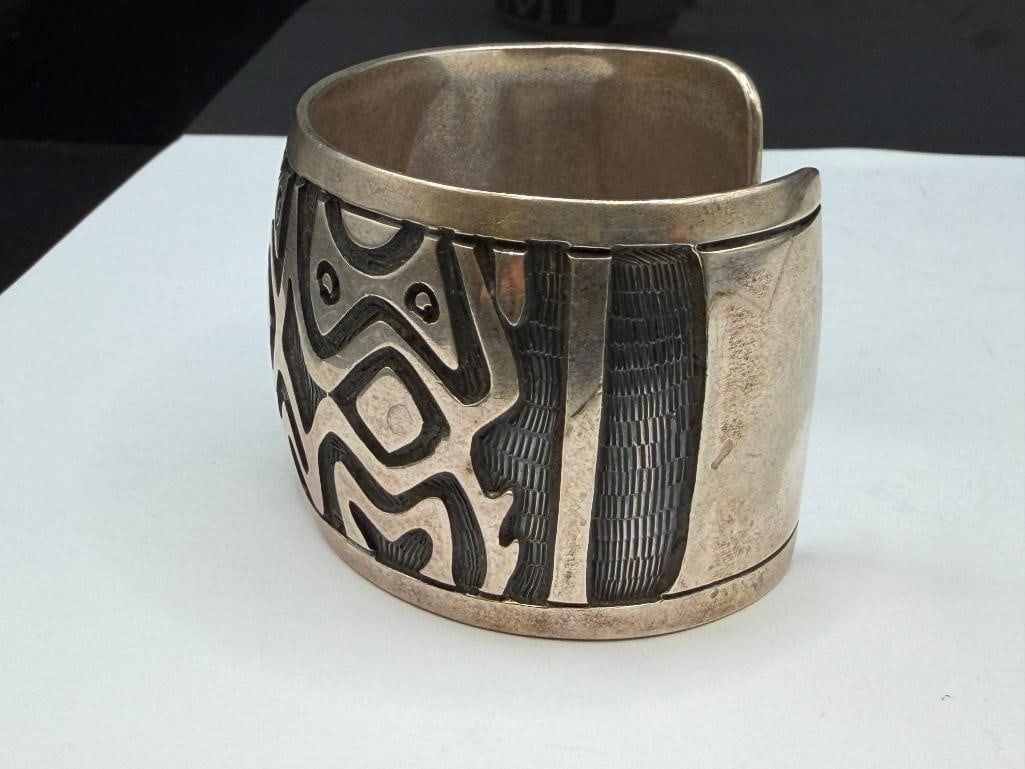 VINTAGE MEXICO MADE SOUTHWEST STERLING SILVER OVERLAY DESIGN CUFF BRACELET - 3