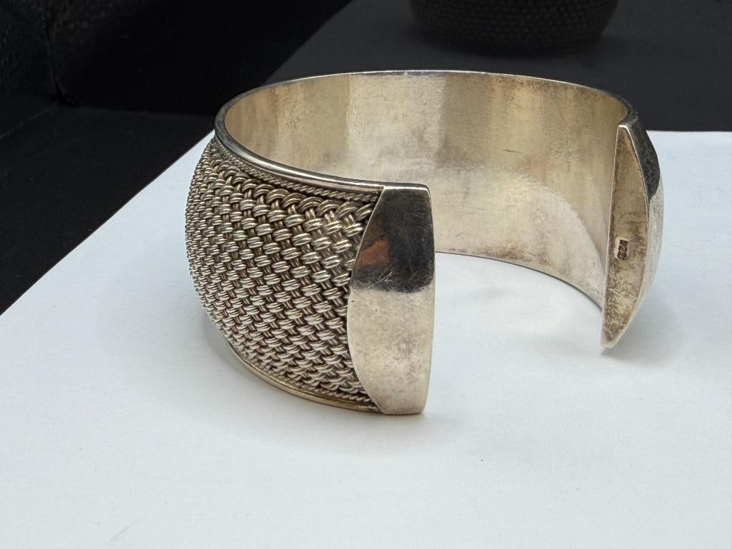 VINTAGE STERLING SILVER MESH DESIGN CUFF BRACELET - 3