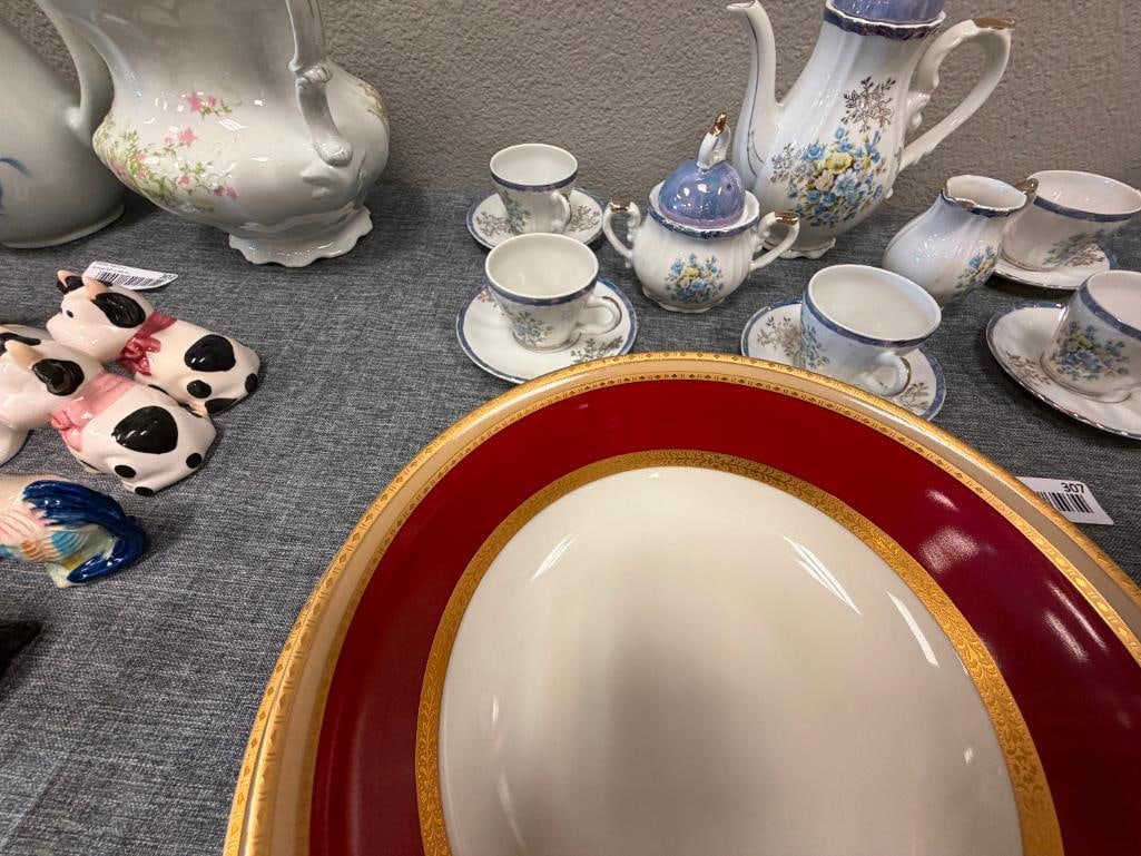 MIKASA GRANDE IVORY FRENCH EMBASSY RED CHINA SERVING BOWL, DINNER PLATE, CREAMER AND SUGAR - 3