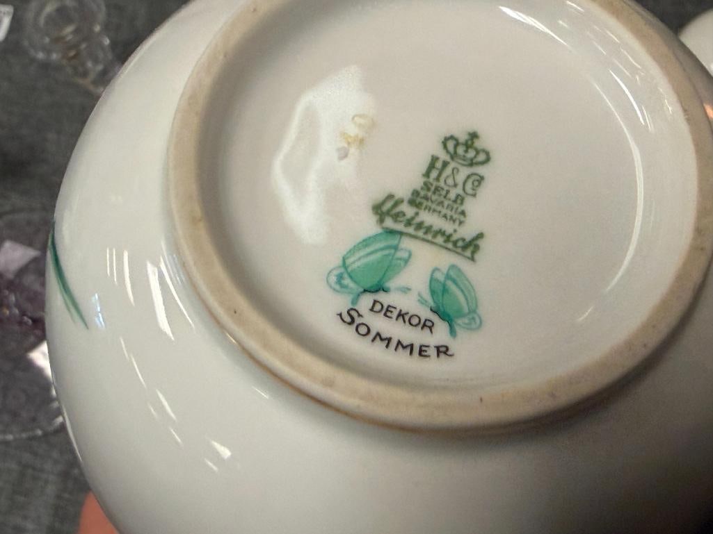 VINTAGE HEINRICH H&C SELB BAVARIA PORCELAIN VASES SUMMER / SOMMER PATTERN MADE IN GERMANY - 6
