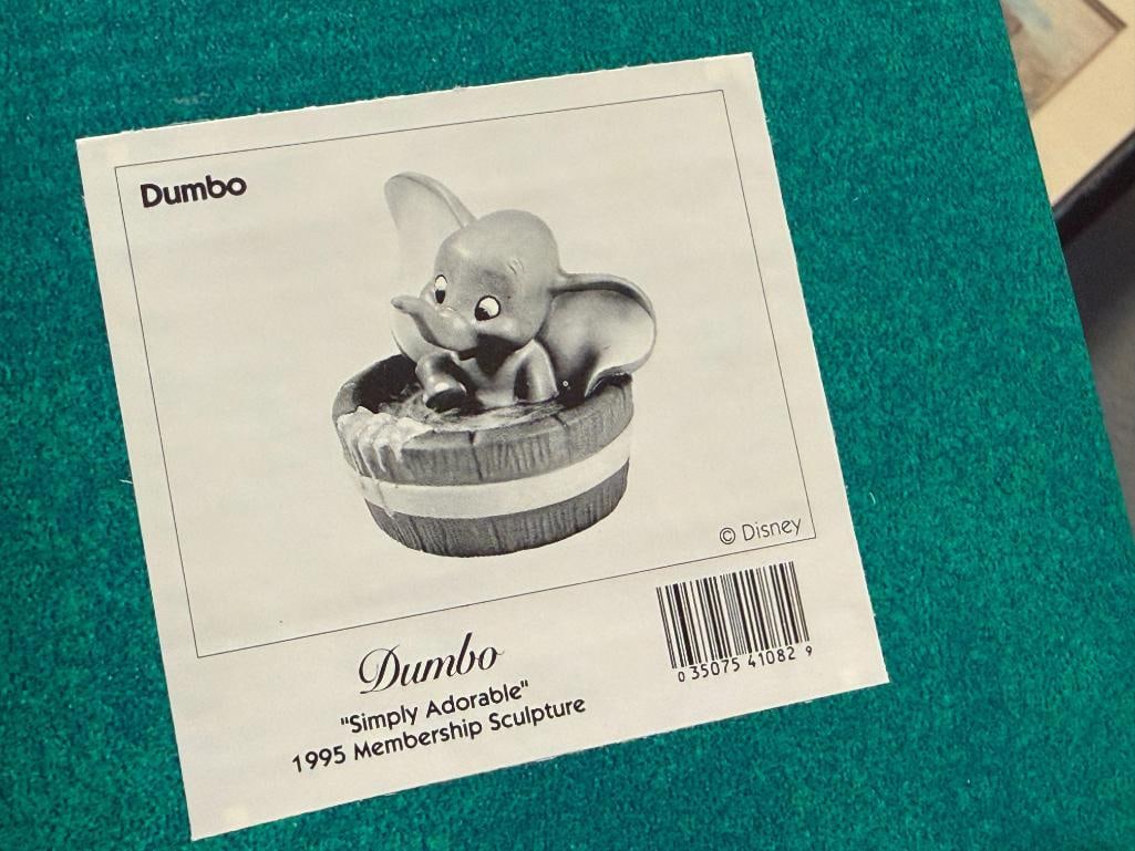 WALT DISNEY CLASSICS COLLECTION 1995 MEMBERS ONLY SOCIETY PORCELAIN FIGURINE DUMBO SIMPLY ADORABLE - 7