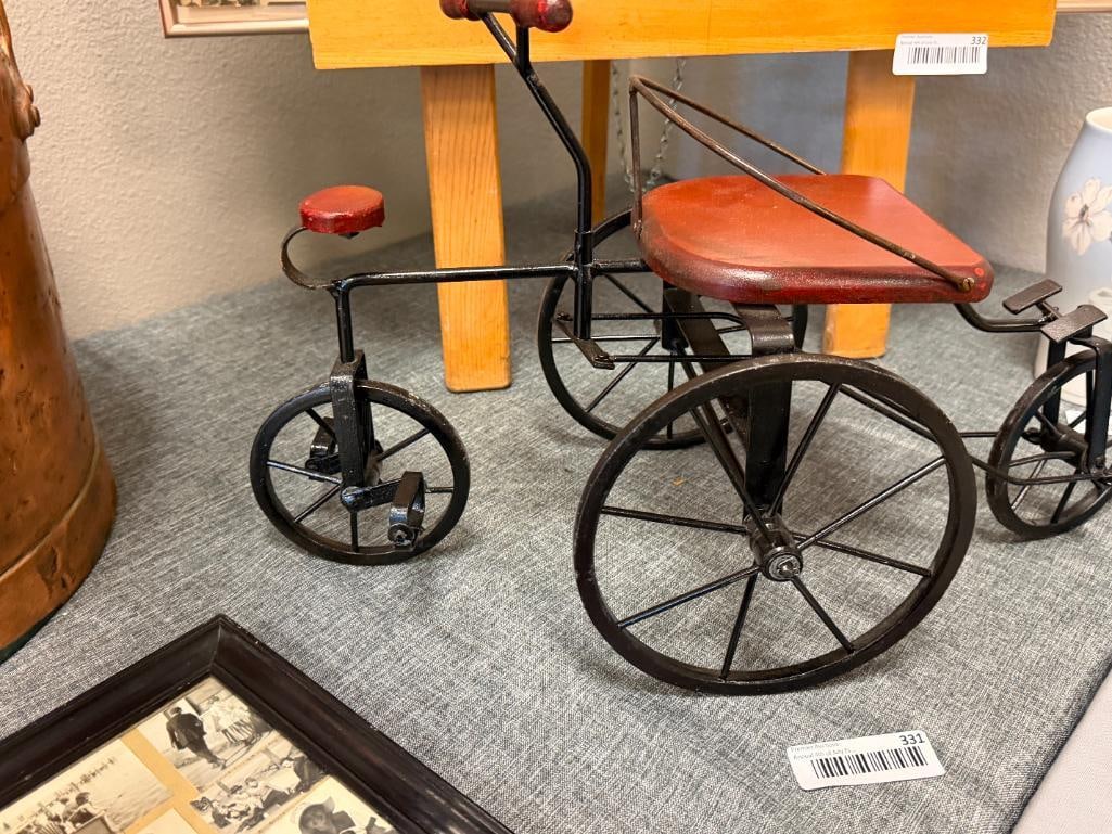 20TH CENTURY LAUREL AND HARDY FOLK ART VINTAGE DOLL TRICYCLE METAL FRAME, WHEELS AND WOODEN SEATS - 2