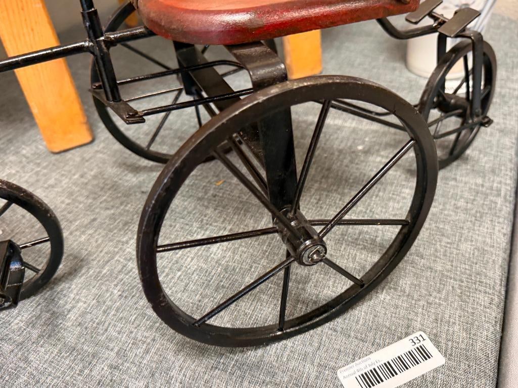 20TH CENTURY LAUREL AND HARDY FOLK ART VINTAGE DOLL TRICYCLE METAL FRAME, WHEELS AND WOODEN SEATS - 3